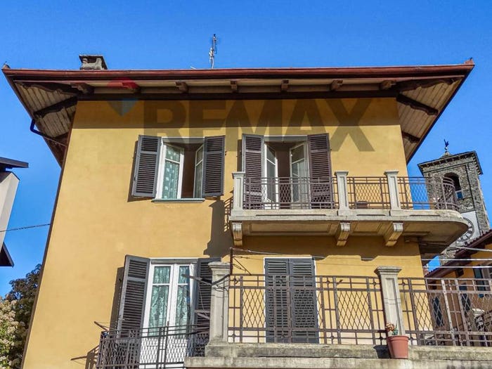 Casa con 6 locali in vendita in via E Bona, Sordevolo