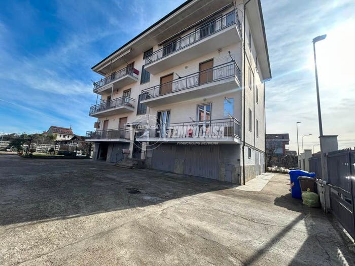 Appartamento quadrilocale in vendita in Via Saluzzo, Piossasco