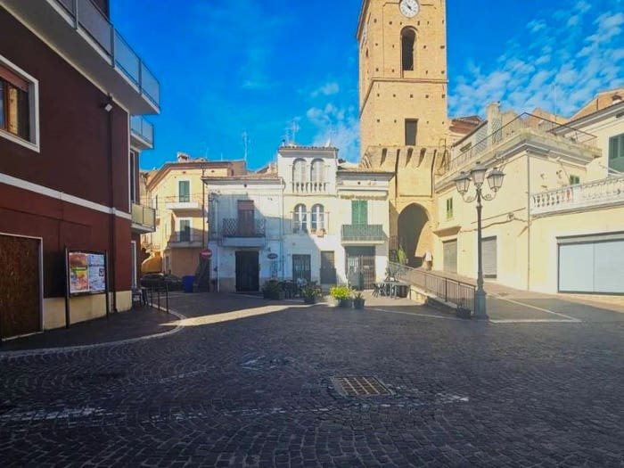 Casa trilocale in vendita in Piazza Roma, Centro, Paglieta