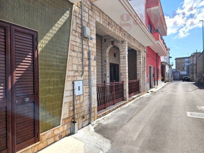 Casa con 6 locali in vendita in Via Lombardia, Copertino