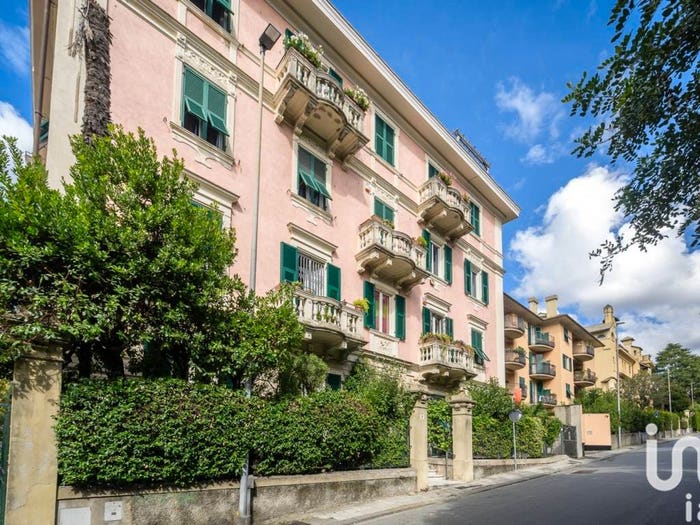 Appartamento con 6 locali in vendita in Via Flora, Albaro, Genova