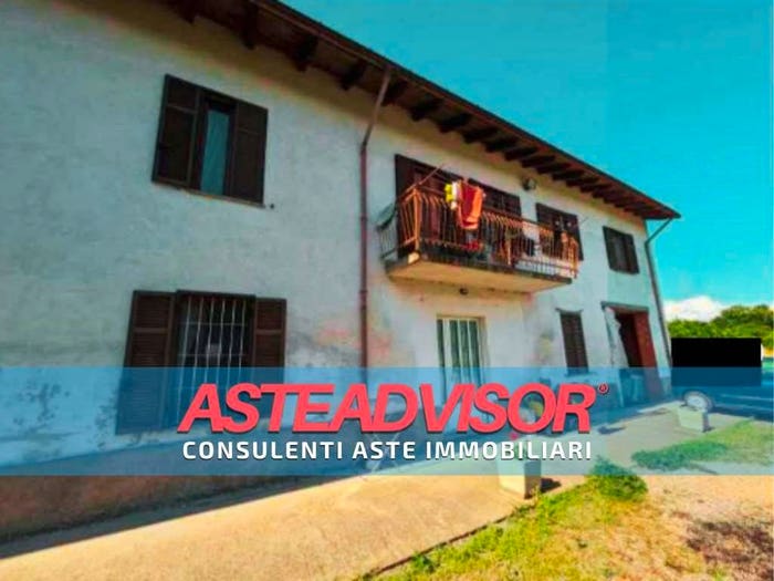 Casa con 6 locali in vendita in Frazione Cascina Gioia Via Carentino, Frascaro