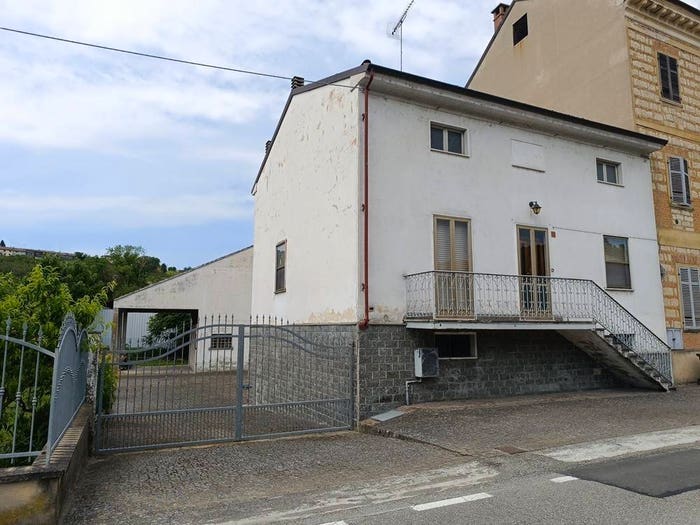 Casa quadrilocale in vendita in Via Roma, Centro, Ottiglio