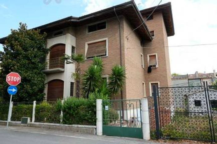 Appartamento con 6 locali in vendita in Via Giovanni Pierpaoli, Passeggi Don Gentili, Fano