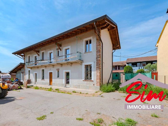 Casa con 5 locali in vendita in Via Gallarati, Centro, Tornaco