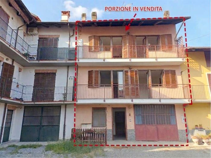 Casa quadrilocale in vendita in Località Marsaglia, Centro, Ciriè