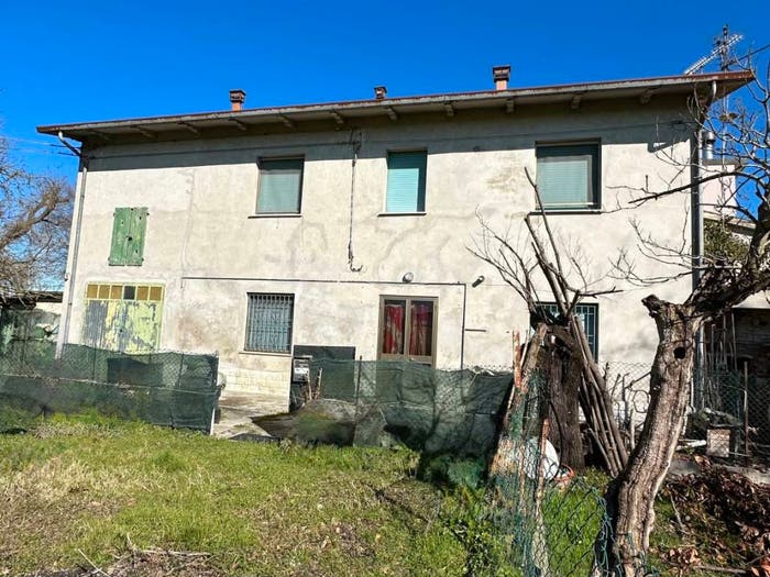 Casa con 5 locali in vendita in Strada Provinciale di Mirandola, Concordia sulla Secchia