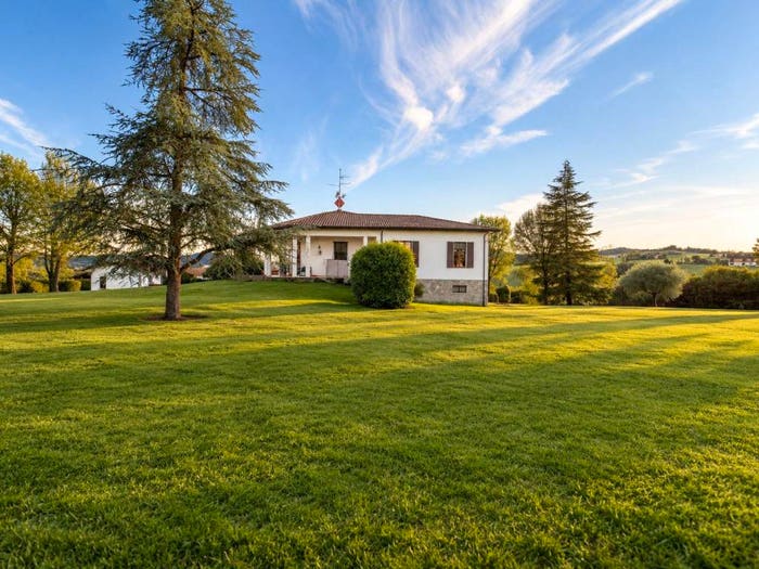 Casa quadrilocale in vendita in Strada dei Pollini, Traversetolo