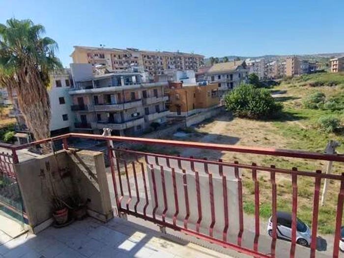 Appartamento trilocale in vendita in Via Val Di Mazara SNC, Lentini