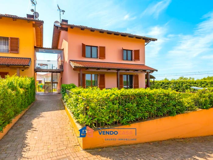 Appartamento quadrilocale in vendita in Via Emilio Visconti Venosta, Bandito, Bra