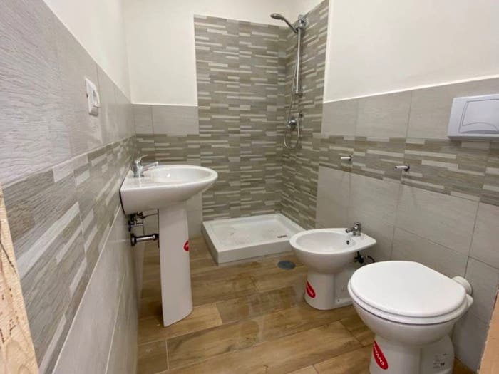 Appartamento con 6 locali in vendita in Lasnigo