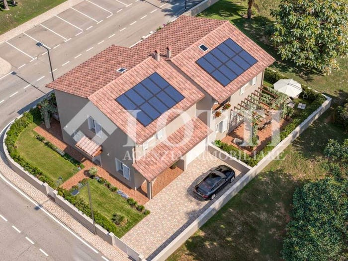 Casa con 6 locali in vendita in Via Giovanni Verga, Santa Lucia La Borra, Pontedera