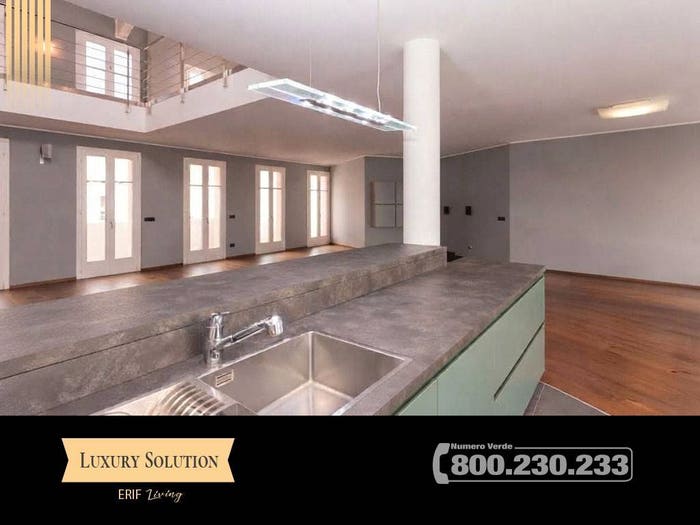 Casa quadrilocale in vendita in Largo Guido Camussi, Centro, Gallarate