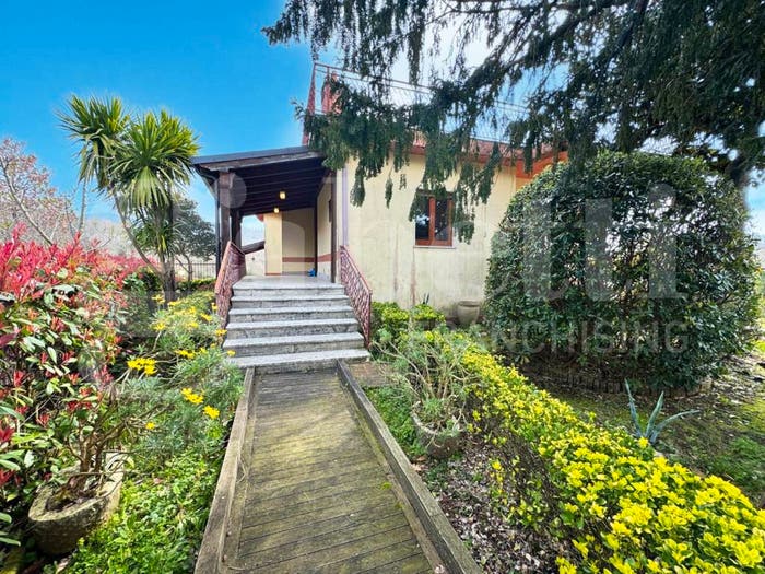 Casa con 6 locali in vendita in VIA STARZA SNC, Castel di Sasso