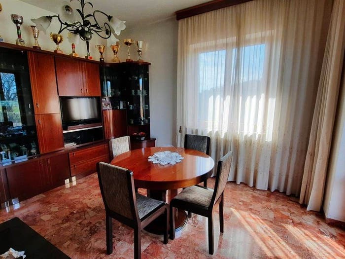 Casa con 6 locali in vendita in Centro, Asciano