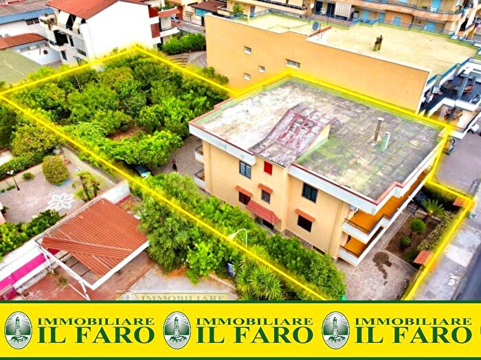 Casa bilocale in vendita in Via Dante Alighieri, Maristi Ospedale, Giugliano in Campania