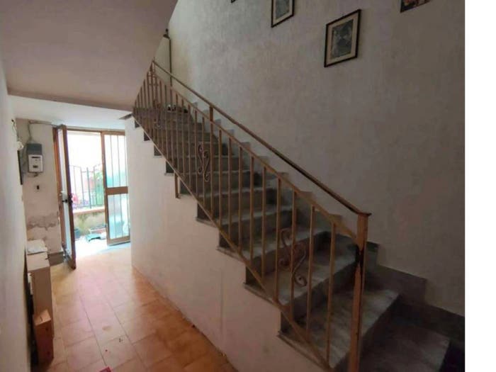 Casa con 5 locali in vendita in Traversa Archimede c, Centro, Battipaglia
