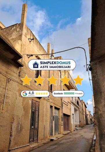Casa con 6 locali in vendita in Fratelli Bandiera, Centro, Campobello di Mazara