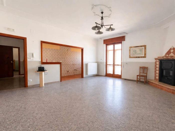 Appartamento quadrilocale in vendita in Via Faeto, Centro, Cerignola