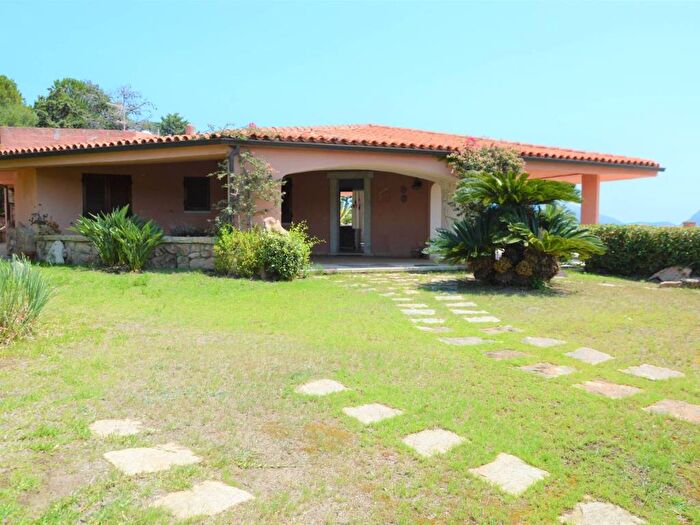 Casa con 5 locali in vendita in Località Baia SOS Aranzos, Golfo Aranci