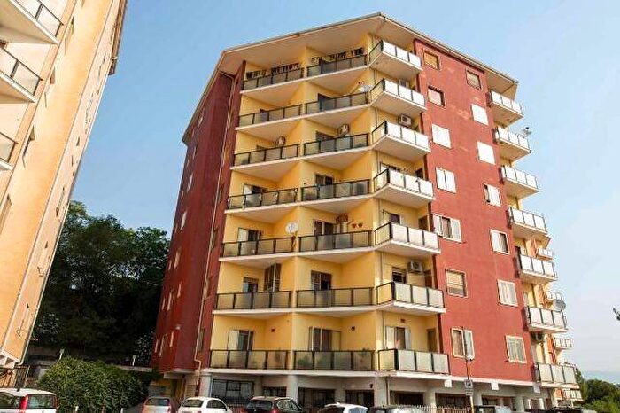 Appartamento bilocale in vendita in Via Fratelli Plutino, Stadio Pontepiccolo, Catanzaro