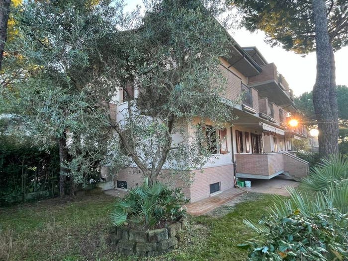 Appartamento trilocale in vendita in Viale del Sagittario, Tagliata, Cervia