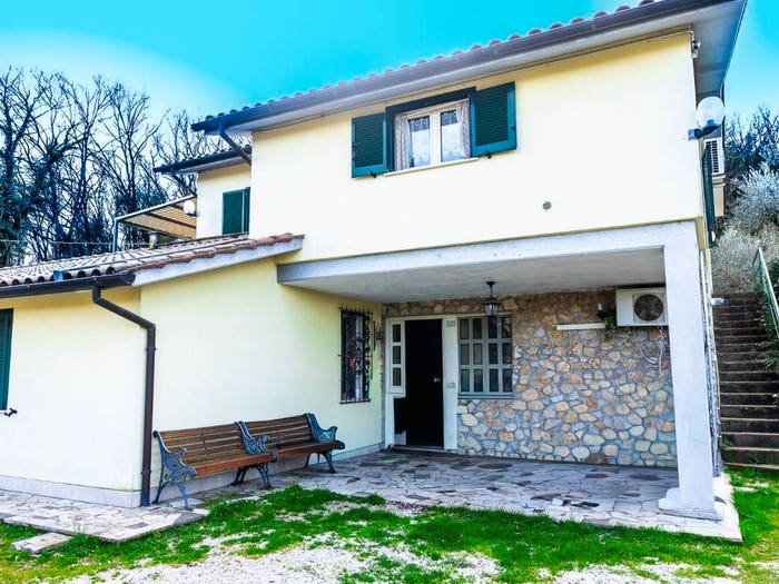 Casa con 6 locali in vendita in Strada di Borgaria, Narni