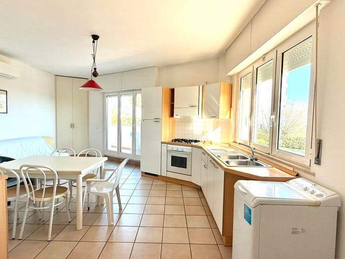 Appartamento trilocale in vendita in Via Castelfidardo, Marcelli, Numana