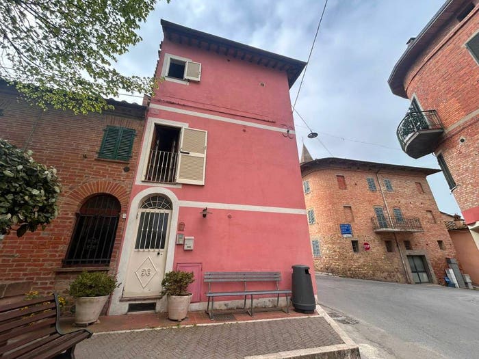 Casa con 5 locali in vendita in Gioiella, Castiglione del Lago