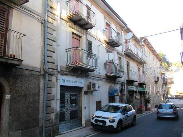 Appartamento in vendita in Via Umberto I, Floresta