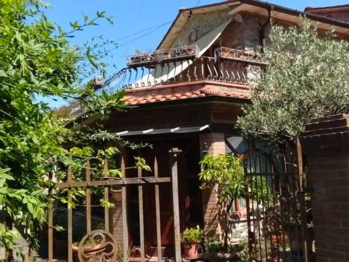 Casa con 5 locali in vendita in IT, Centro, Massa