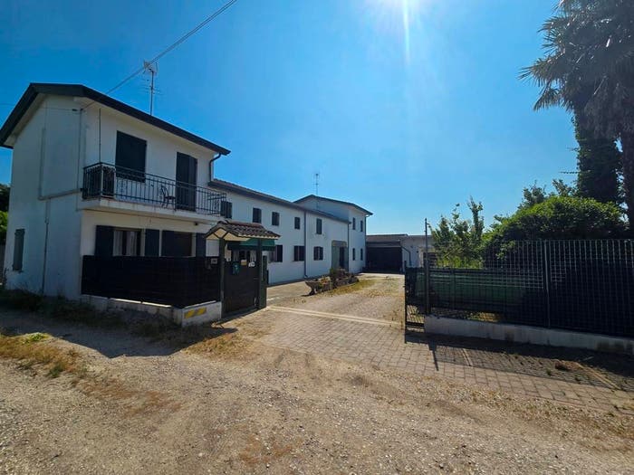 Casa quadrilocale in vendita in Piove di Sacco