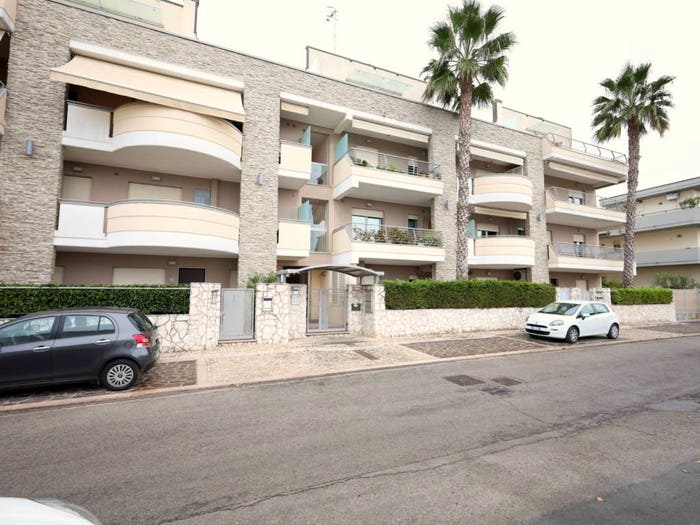 Appartamento trilocale in vendita in Via Nazionale, Centro, Roseto degli Abruzzi