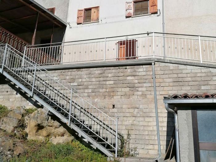 Casa con 5 locali in vendita in Via Patrignone, Cittareale