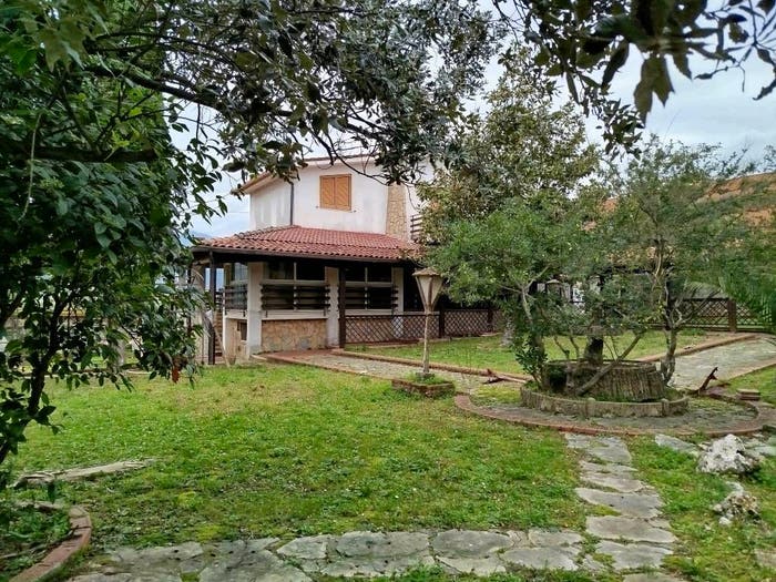 Casa con 5 locali in vendita in Via Serroni, Giffoni Sei Casali