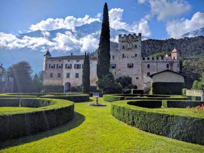Casa con 6 locali in vendita in Vallelaghi
