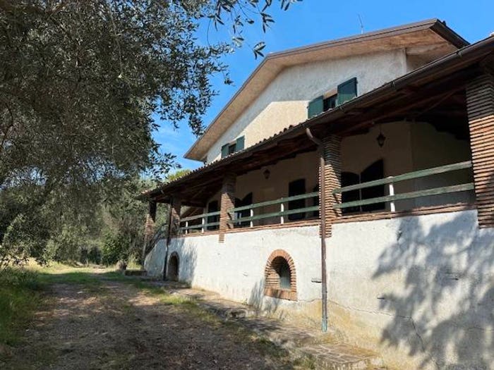 Casa con 6 locali in vendita in Misano Adriatico