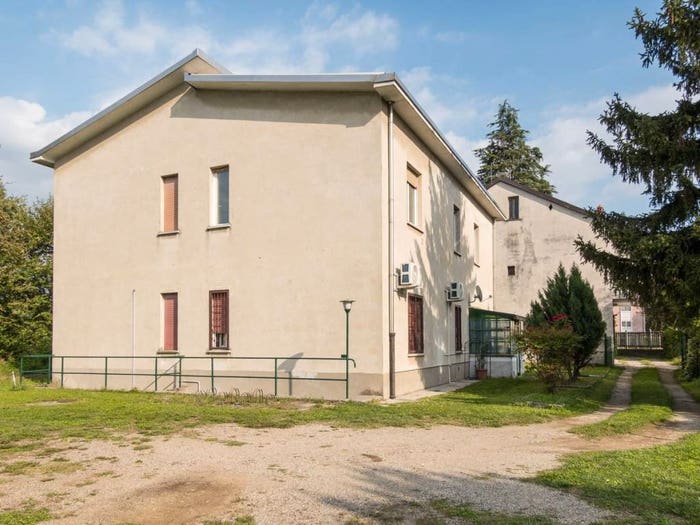 Appartamento trilocale in vendita in Via Alessandro Manzoni, Villasanta