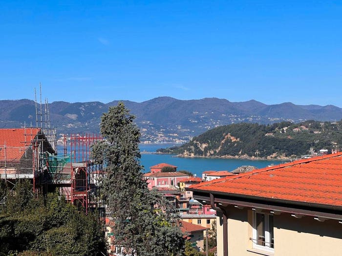 Appartamento trilocale in vendita in Via Giacomo MatteottiLerici, Lerici Paese, Lerici