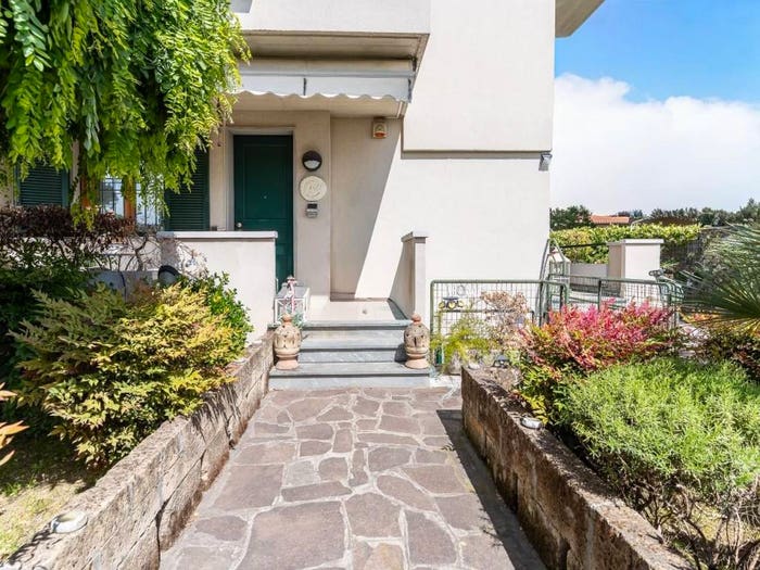 Appartamento con 5 locali in vendita in Via Jacopo della Quercia, Pretura Sanzio, Empoli