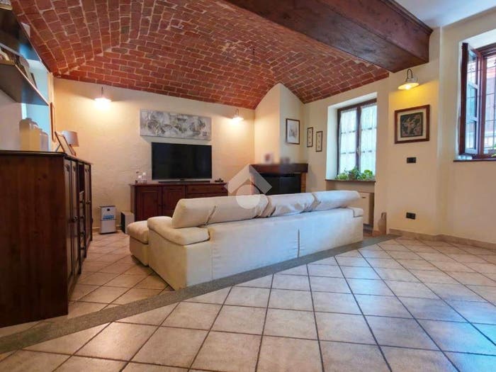 Casa con 5 locali in vendita in Corso Beltramo, Casalborgone