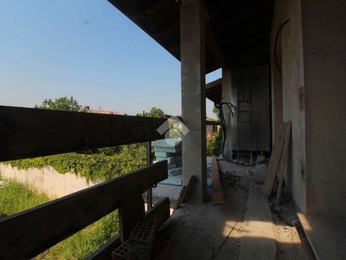 Appartamento trilocale in vendita in Via Roma, Centro, Barbariga