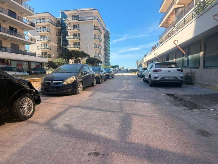 Appartamento trilocale in vendita in Via del Mare, Pinetamare, Castel Volturno