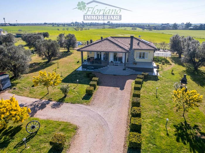 Casa con 6 locali in vendita in Località Imposto Vaccareccia, Montalto di Castro
