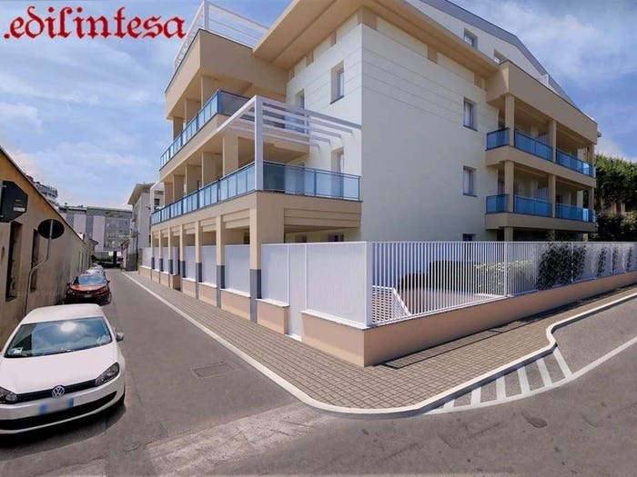 Appartamento trilocale in vendita in PADRE REGINALDO GIULIANI, Centro Storico, Lissone