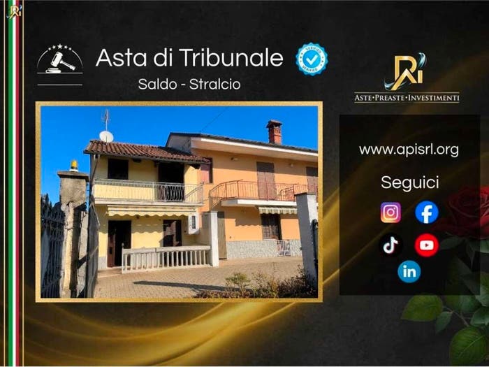 Appartamento bilocale in vendita in Via Savigliani, Centro, Scalenghe