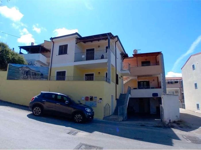 Appartamento trilocale in vendita in Muntiggioni, Badesi