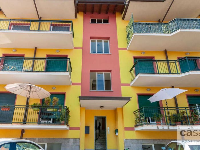 Casa trilocale in vendita in Via Ca' Zena, Induno Olona