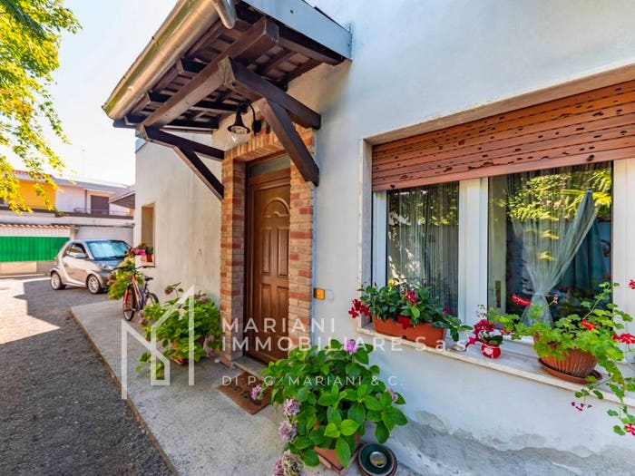 Casa trilocale in vendita in Vicolo Francesco Combi, Solbiate Olona