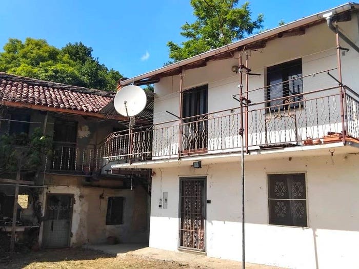 Casa con 5 locali in vendita in Via delle viole, Piossasco